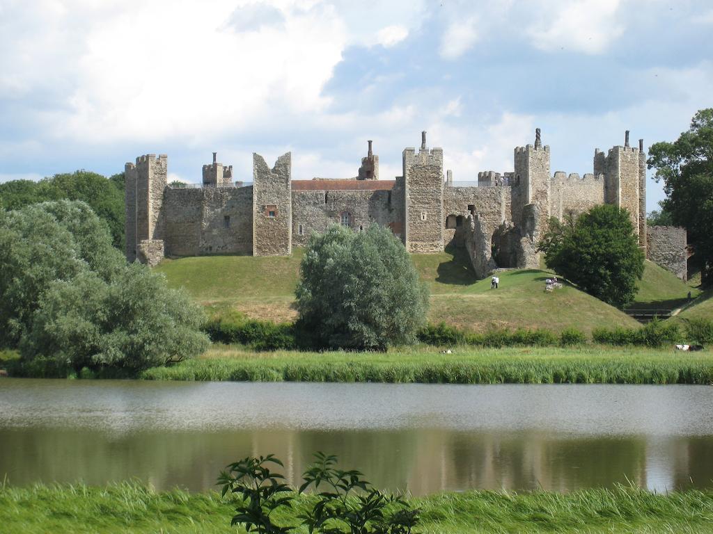 Colston Hall Cottages Framlingham Exterior photo